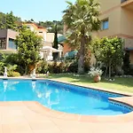 Villa 2pau - *