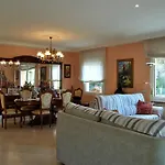 Villa 2pau -