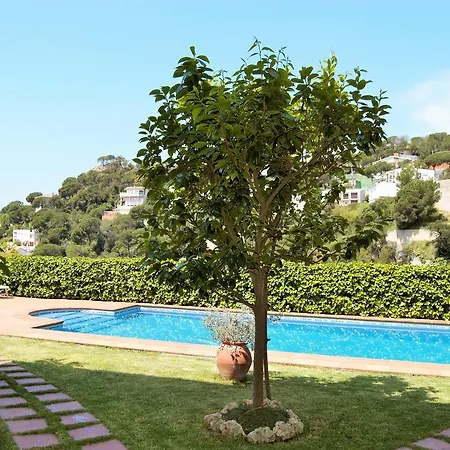 Villa 2pau -