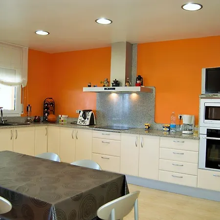 ヴィラ 2pau - リョレート・デ・マル