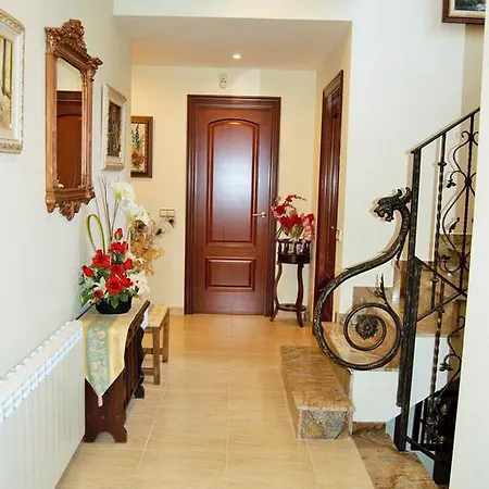 Villa 2pau -